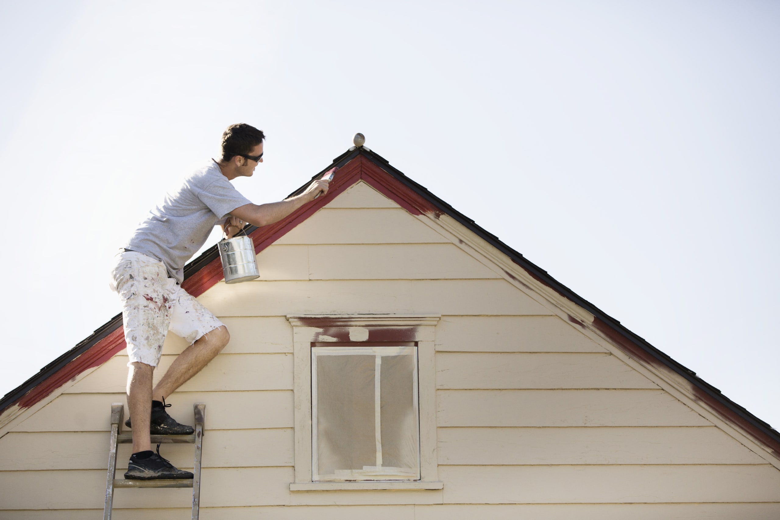 exterior house painters in Lakeway